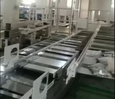 AGV周邊配套提升機，輸送線組裝中
